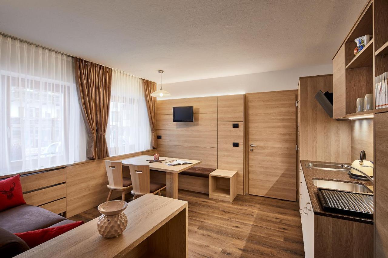 Saina Apartment Колфоско Екстериор снимка