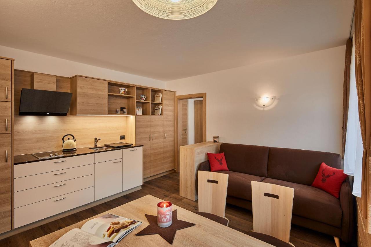 Saina Apartment Колфоско Екстериор снимка