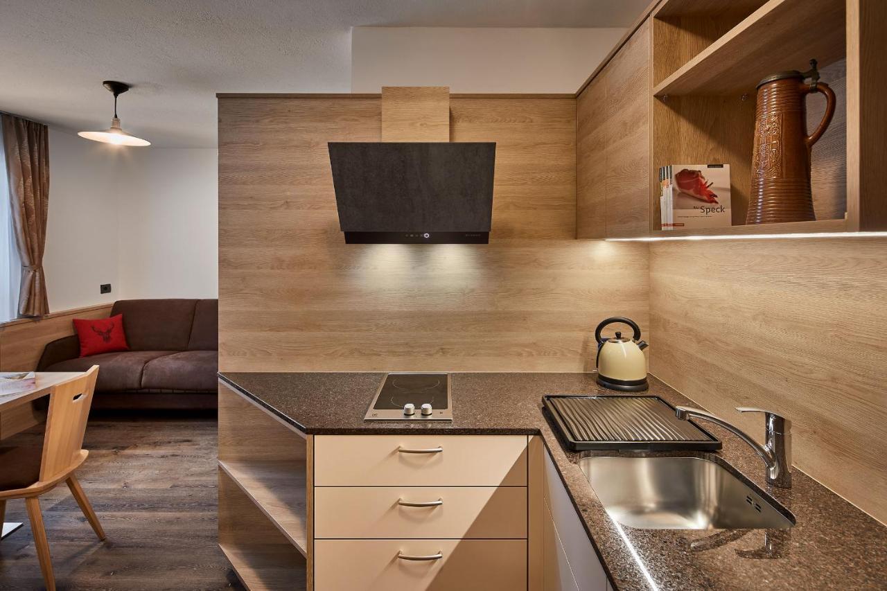 Saina Apartment Колфоско Екстериор снимка
